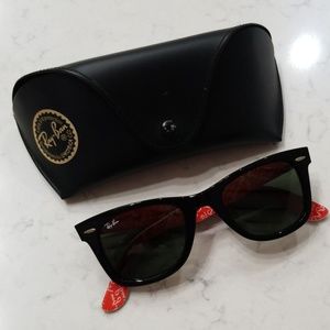 Limited Edition Ray Ban Wayfarer Black Unisex